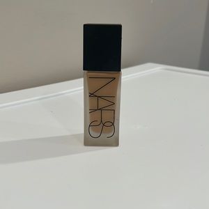 Nars foundation